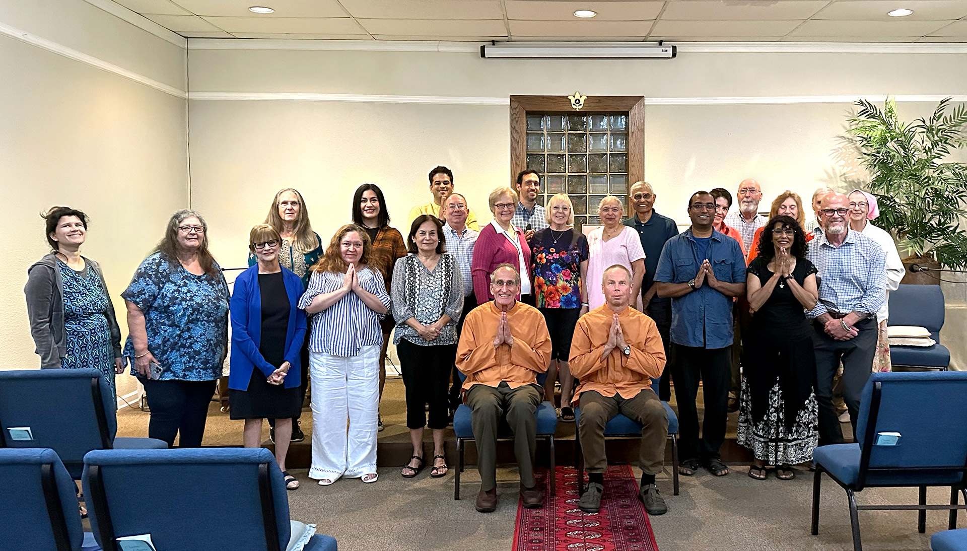 Brother Bhumananda and Brother Vidurananda traveled to San Antonio, Texas, to meet with members there.