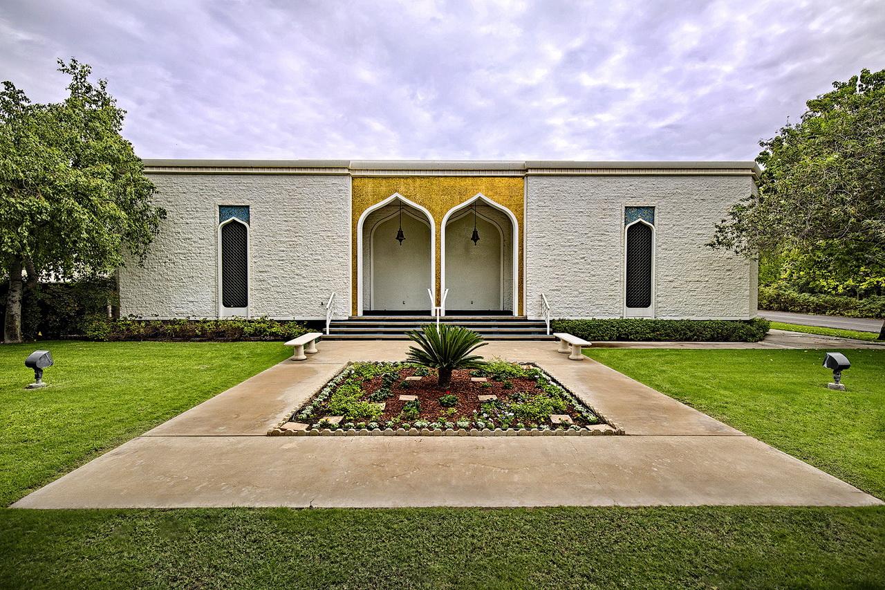 Locations Temples Retreats Ashrams Phoenix